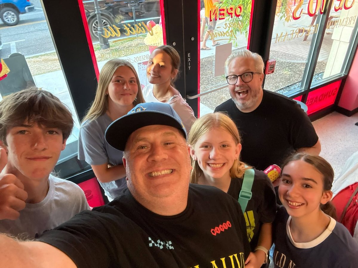 HRCC youth and Pastor Travis on a night out at the arcade